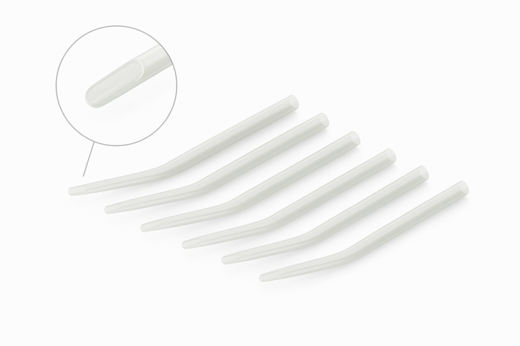 Curette rigide incurvée  pour aspiration intra-utérinei