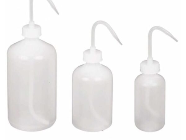 Pissette en Plastique