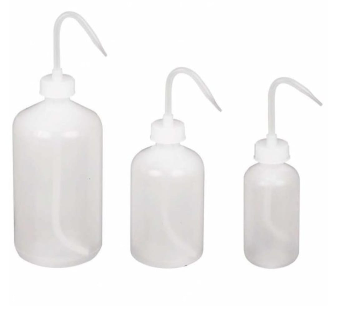 Pissette en Plastique